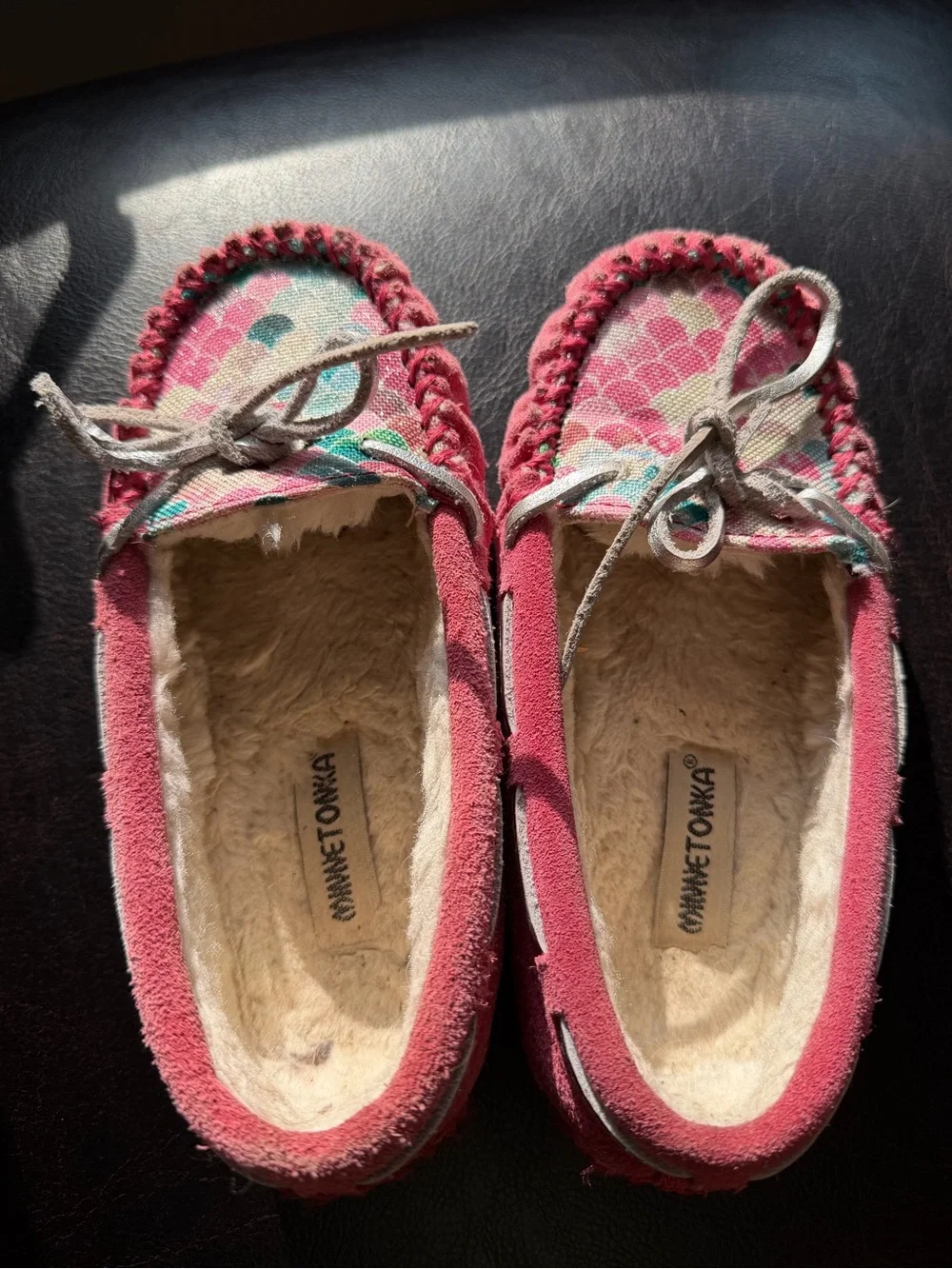 Minnetonka Kids Pink Moccasin Slippers
